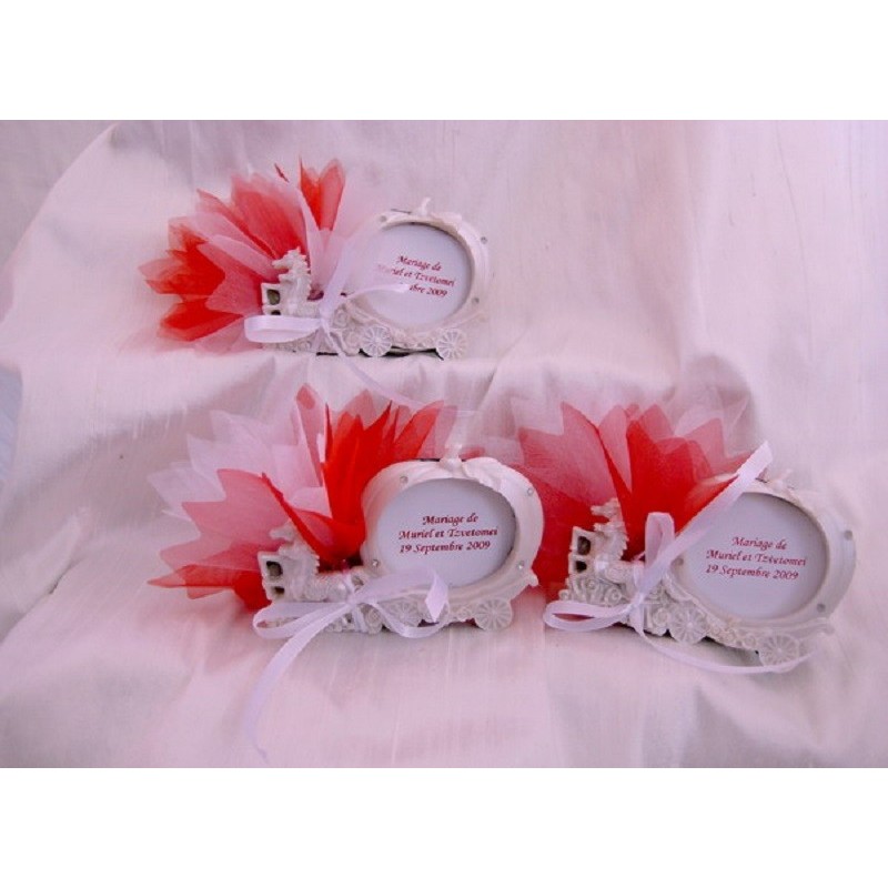 Carosse en resine porte photo 