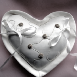 Wedding ring cushion heart...