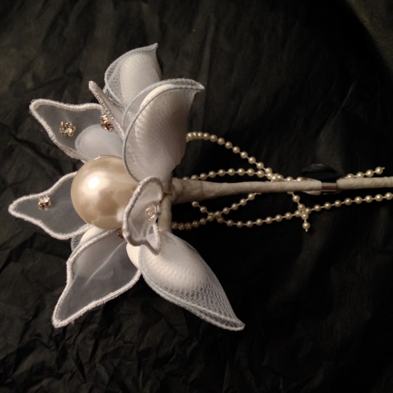Fleur organza pearl et strass