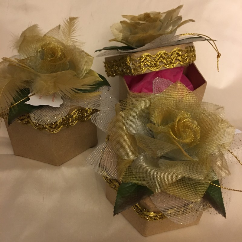 Boite hectogonal golden rose