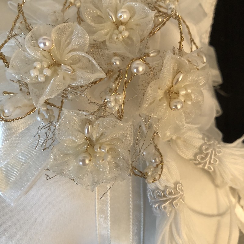 Mariage coussin perles porte alliances