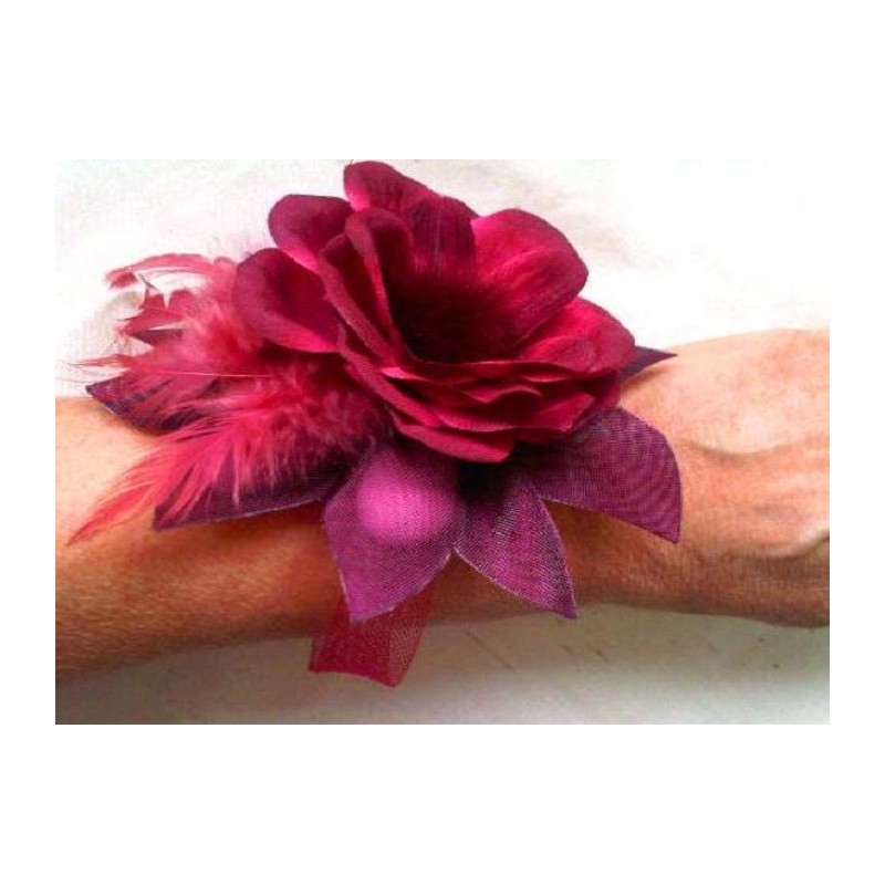 Cadeau de bienvenu bracelet fleurs et plume